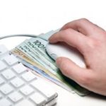 money_under_the_mouse_1